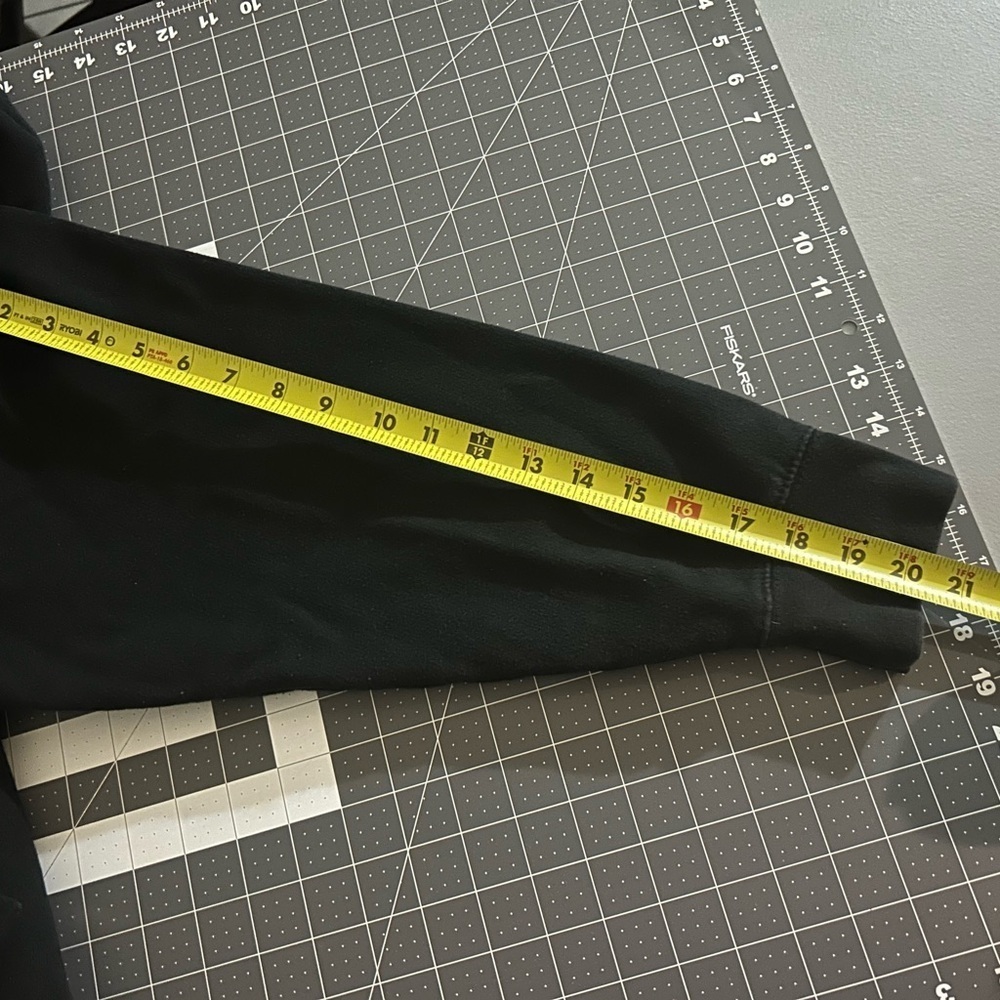 Men's Black Anime Graphic Hoodie - Picture 5 of 8